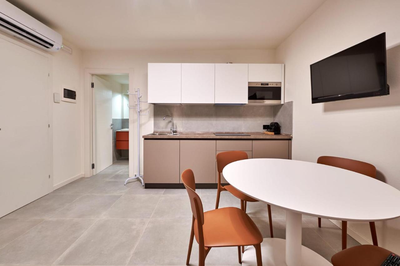Apartmentsgarda - Residenza Mercanti Kültér fotó