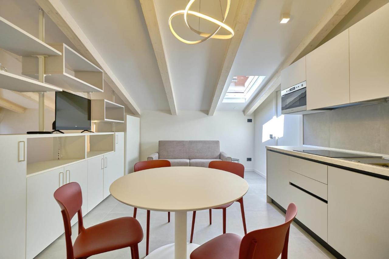 Apartmentsgarda - Residenza Mercanti Kültér fotó