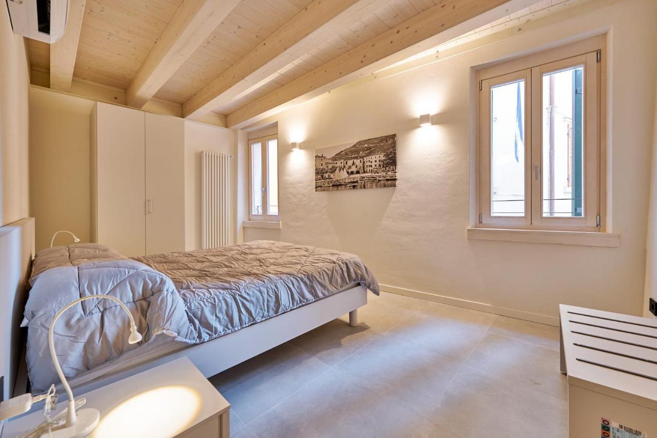 Apartmentsgarda - Residenza Mercanti Kültér fotó